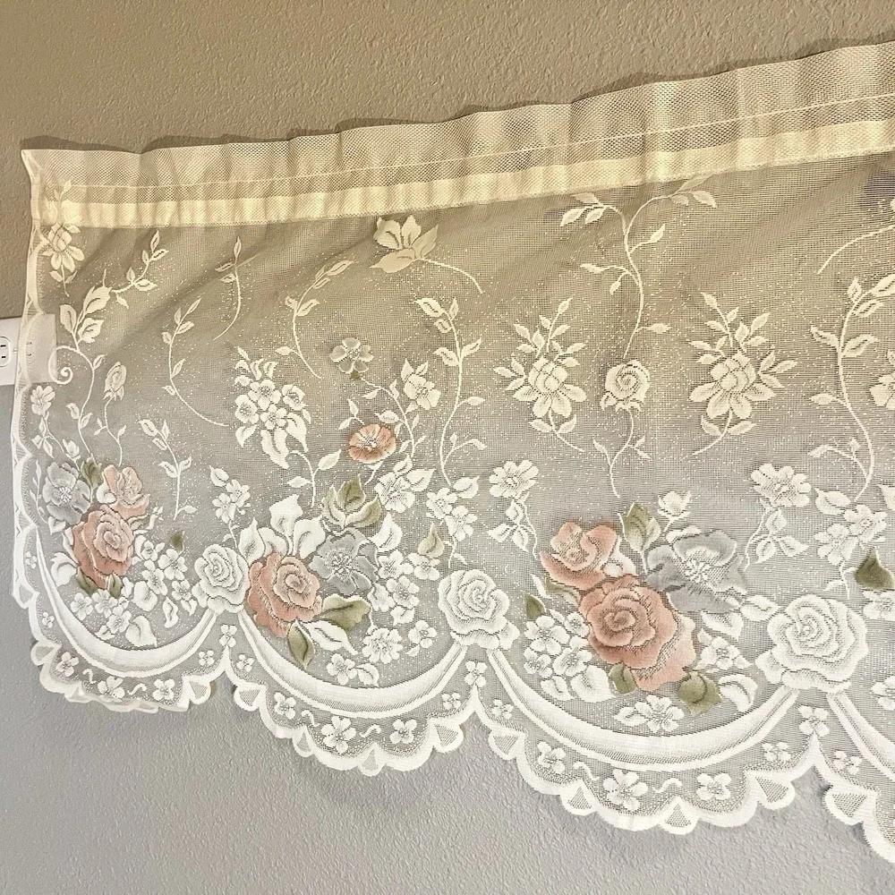 VTG Floral Colored Scalloped Sheer Lace Curtain Valance 56